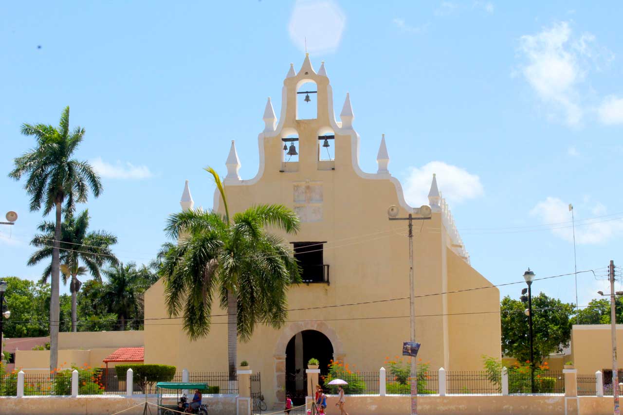 Iglesia de Tekit