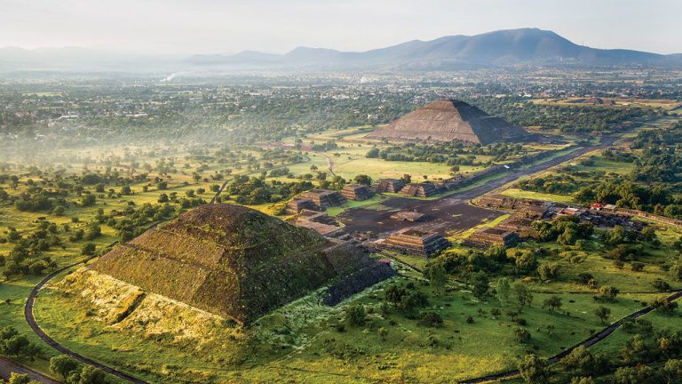 Teotihuacan panoramica 1