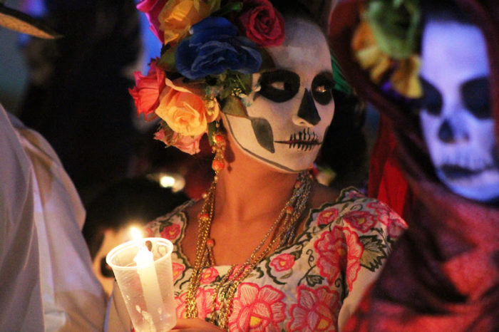 festival_animas_yucatan_dia_de_muertos_mexico_mujer