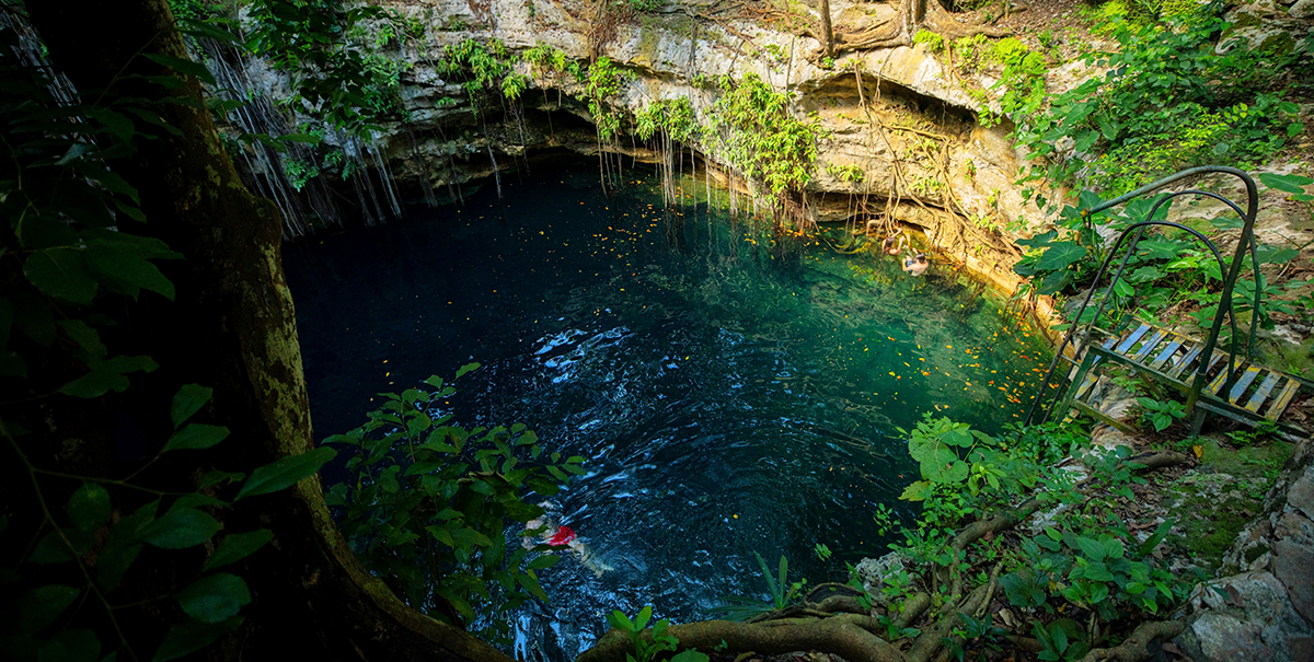 Water caverns Yucatán Peninsula